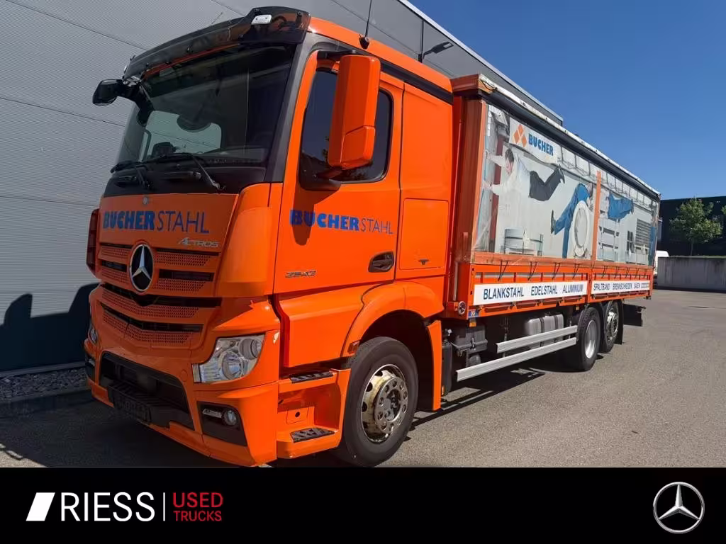 Mercedes-Benz Mercedes Benz 3 Achser 6x2 AUT LM