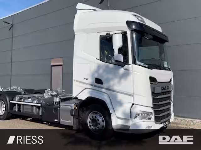 DAF XF 480 FAN Multiwechsler 112-132 2x AHK